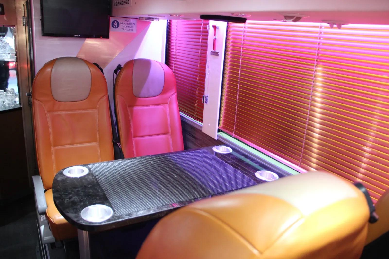 Tourbus Nightliner - Photo 2